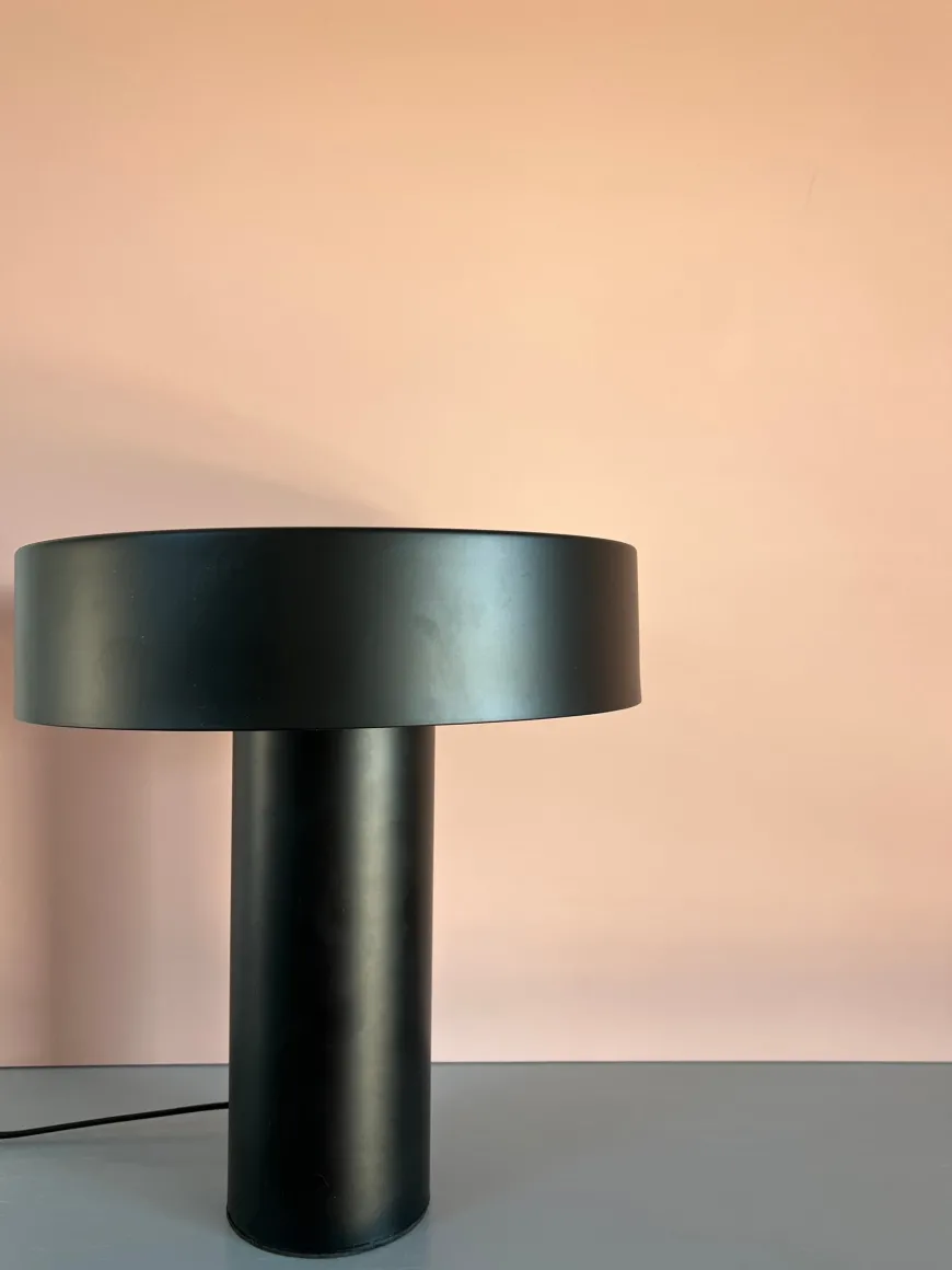 Bordlampe Molly Metal Sort