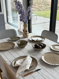 Dug m Natur og Sort Stribe FREYA (140x220cm)