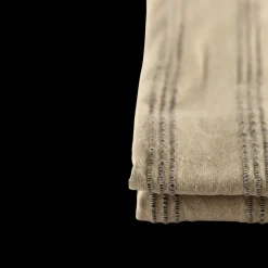 Dug (140x270cm). Biscuit m. Brun Stribe