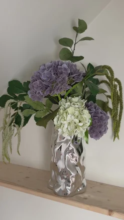 Evighedsbuket Lilla Drøm m. Hortensia og Eucalyptus