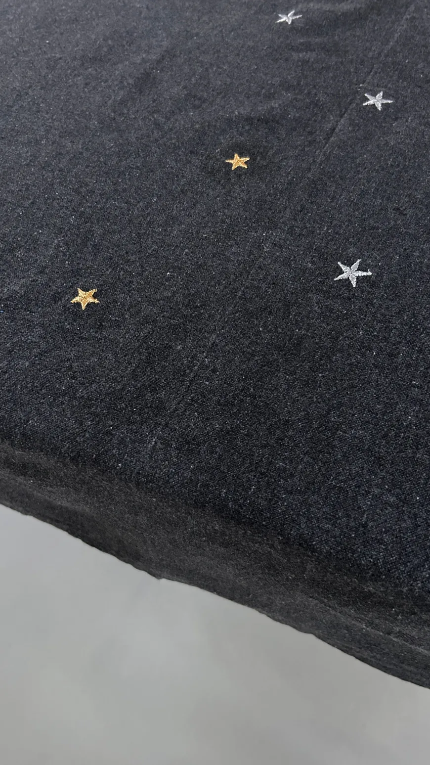 Nytårsdug m. Stjerne i Sølv og Guld (140x270cm)